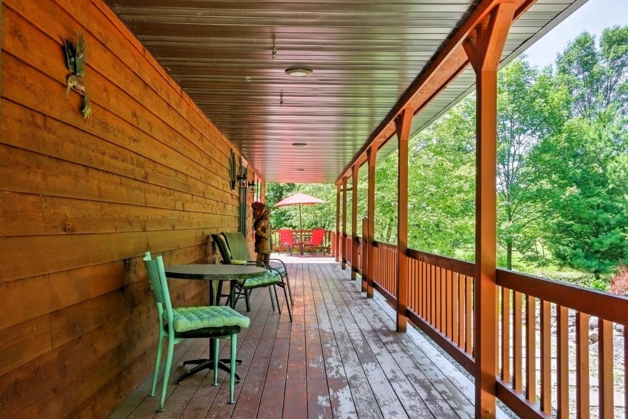 Roomy House On 2 Acres - 2 Mi To Egg Harbor Beach! Εξωτερικό φωτογραφία
